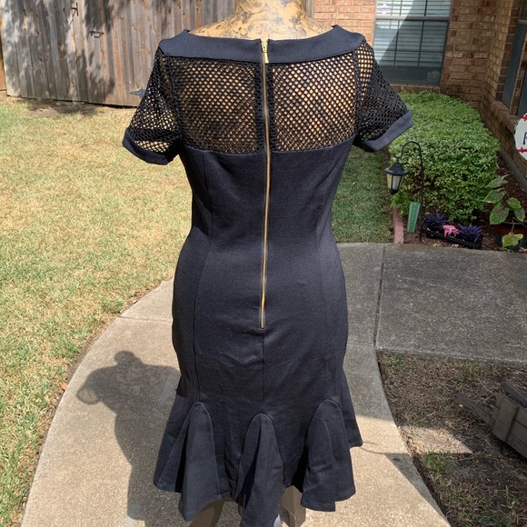 Black XOXO Flare Hemline Dress || 11/12 - Picture 3 of 3